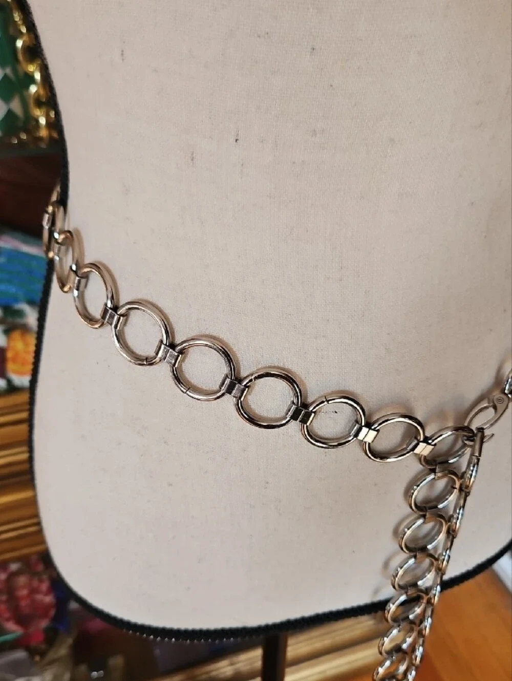 Chain-Link Silver Waist Belt